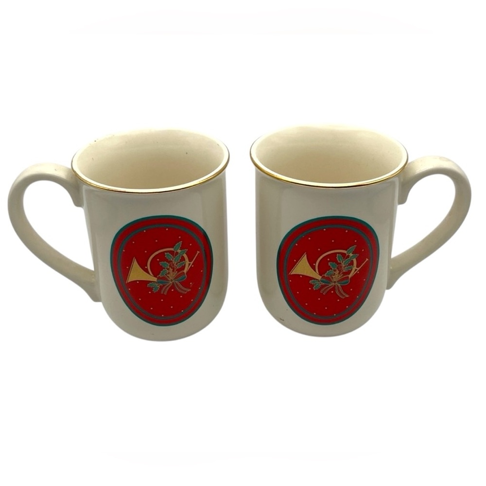 2 1988 Hallmark Cards Inc. Christmas Mugs with French Horn Design Japan Used